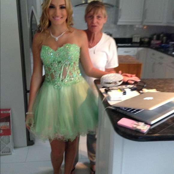 In Phase Fashions - Elegant Dress - Picture 3 of 4